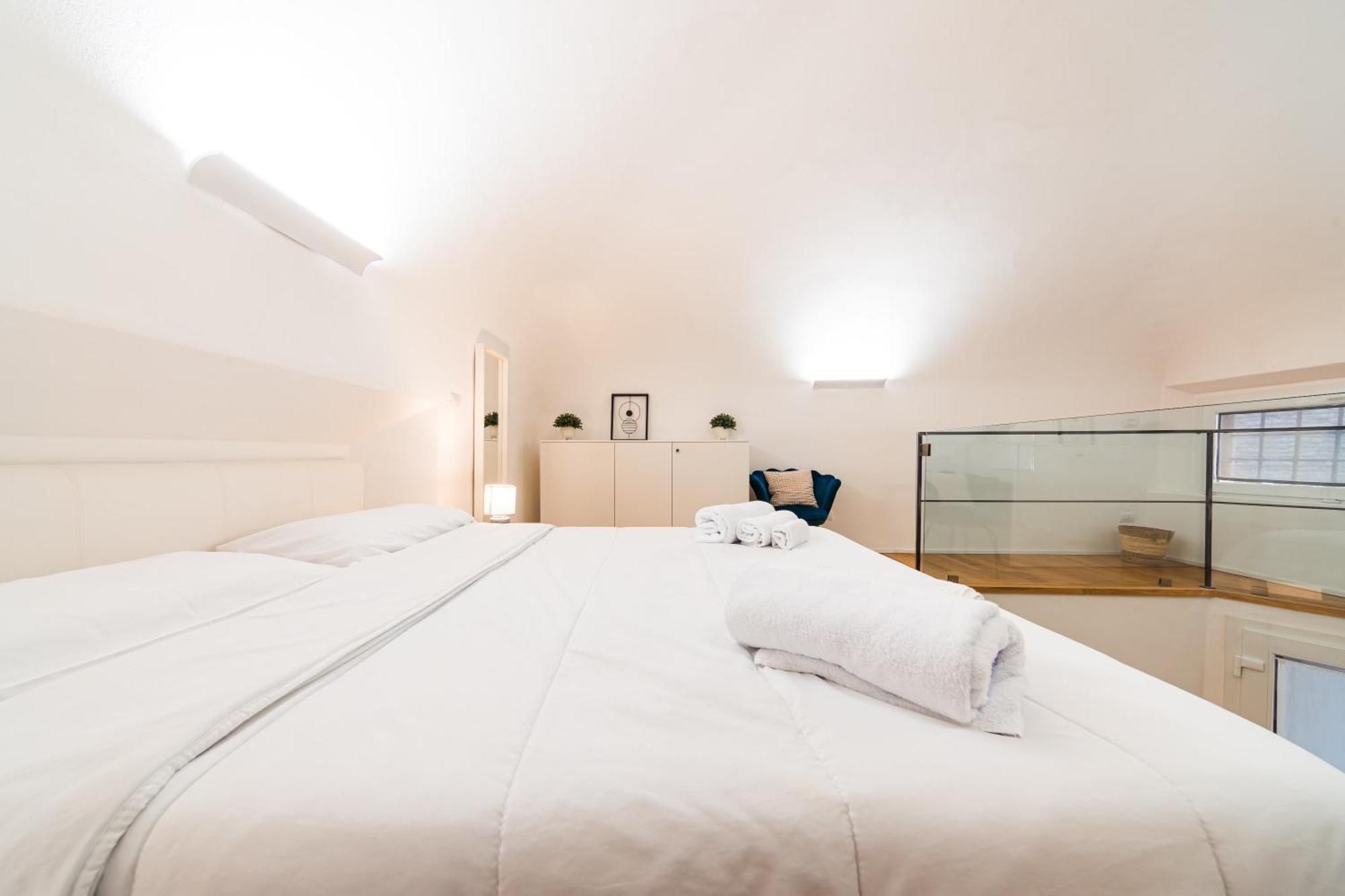 Lilli House - Suite In The Heart Of Болонья Екстер'єр фото